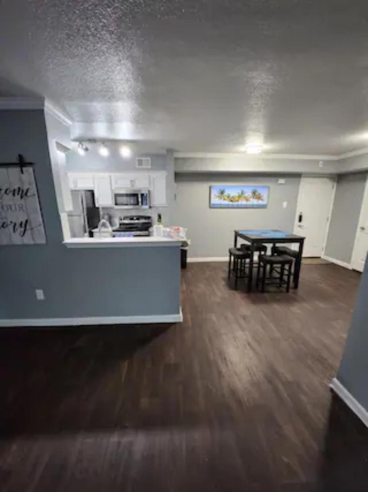 Blue Shark *B501* @ Medical Center 1Br Modern King Apartment With Private Patio 休斯敦 外观 照片