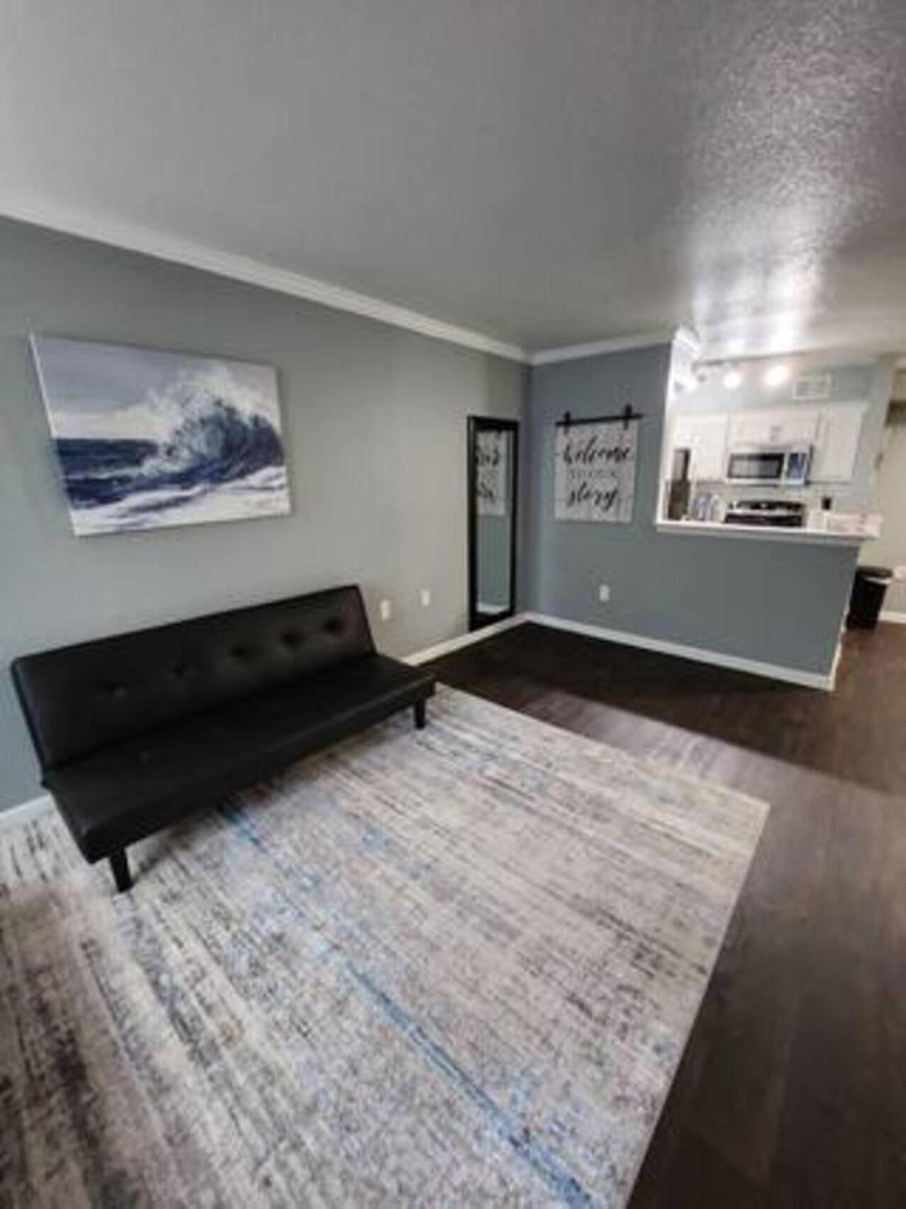 Blue Shark *B501* @ Medical Center 1Br Modern King Apartment With Private Patio 休斯敦 外观 照片