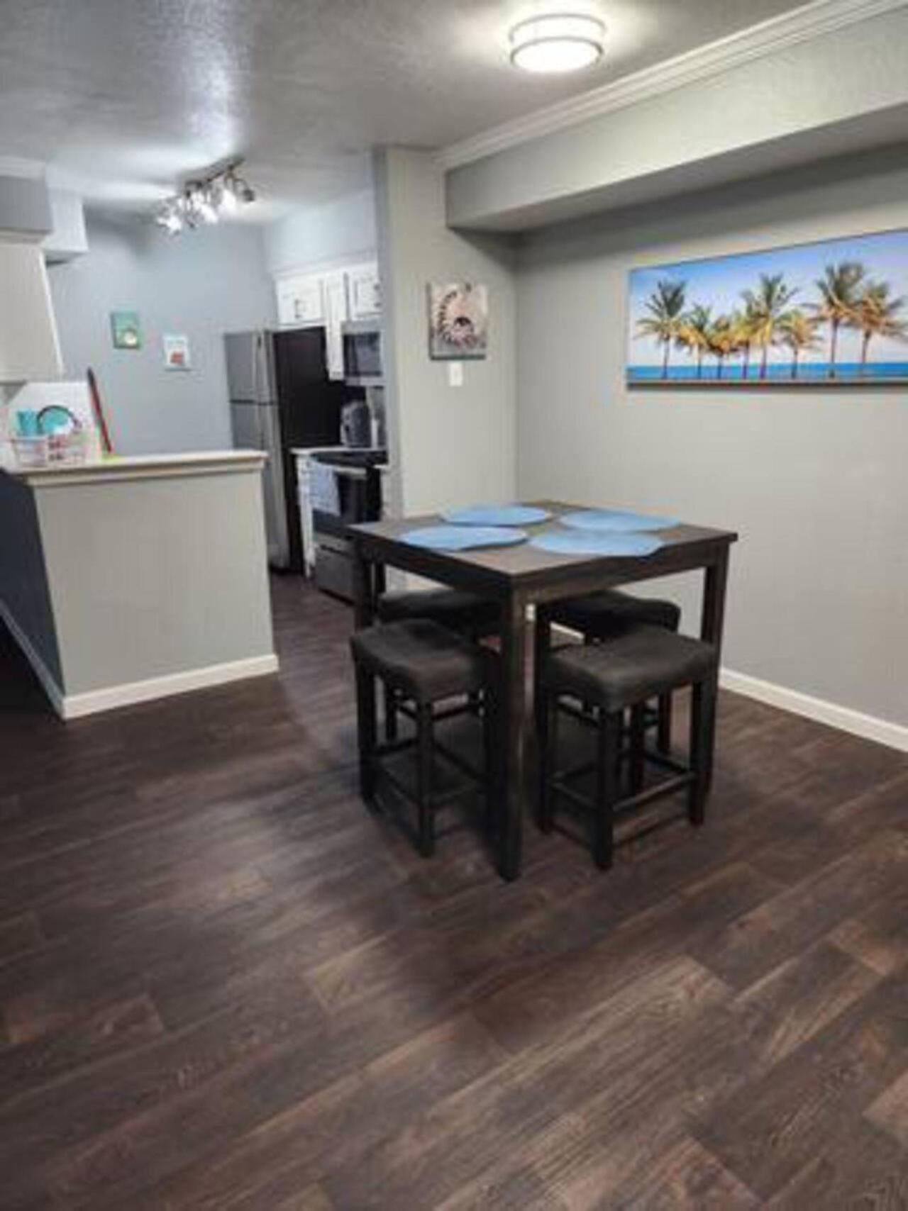 Blue Shark *B501* @ Medical Center 1Br Modern King Apartment With Private Patio 休斯敦 外观 照片